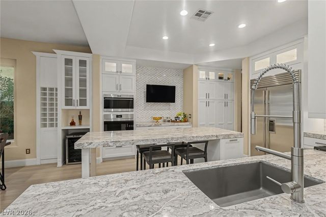 1425 Foothills Village Drive, Henderson, NV 89012