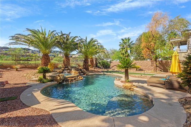 1425 Foothills Village Drive, Henderson, NV 89012