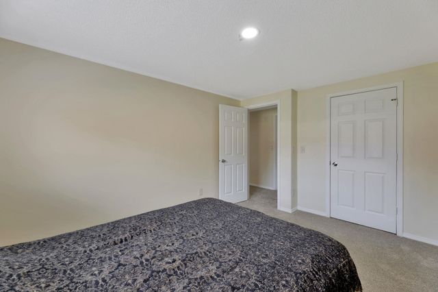 5328 S Ellis St, Wichita, KS 67216