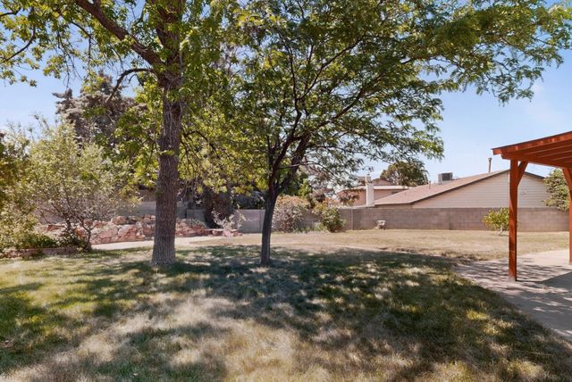 6808 Christy Avenue NE, Albuquerque, NM 87109