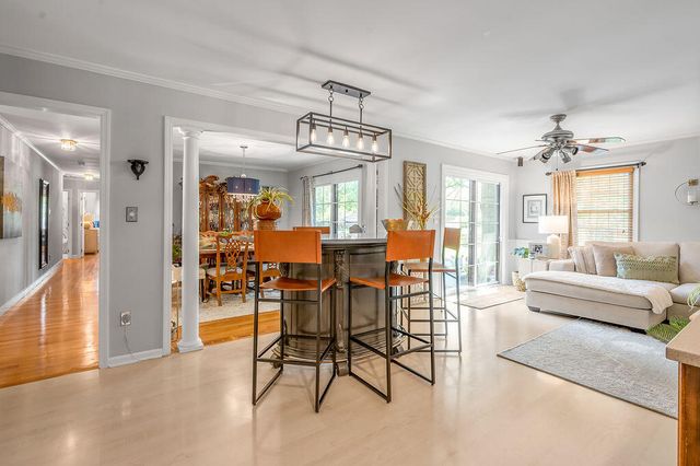 112 Summertree Drive, Nicholasville, KY 40356
