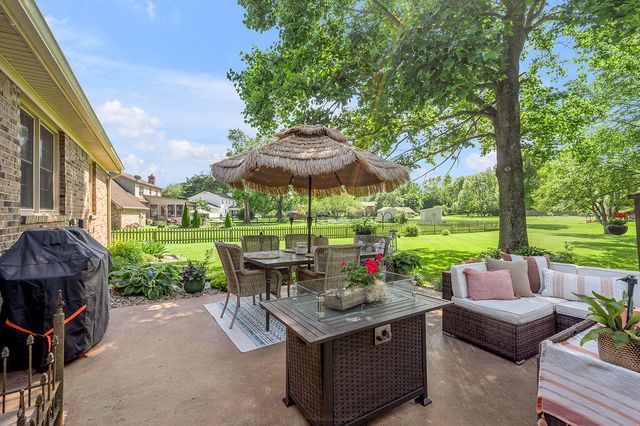 112 Summertree Drive, Nicholasville, KY 40356
