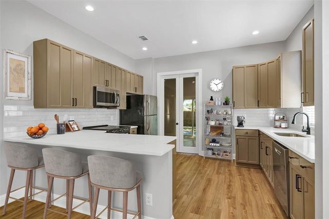 5524 Victor Street, Dallas, TX 75214