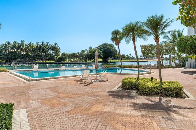9100 W Bay Harbor Dr 11A, Bay Harbor Islands, FL 33154