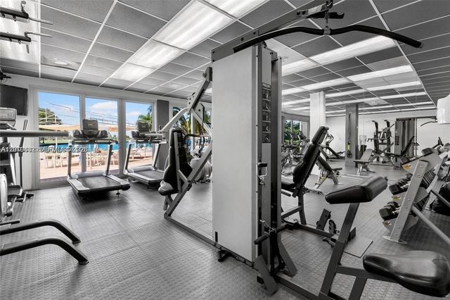 9100 W Bay Harbor Dr 11A, Bay Harbor Islands, FL 33154