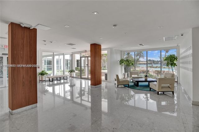 9100 W Bay Harbor Dr 11A, Bay Harbor Islands, FL 33154