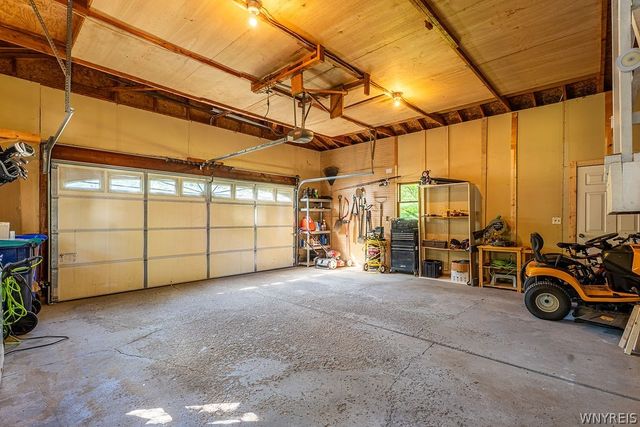 13670 Martin Rd, Newstead, NY 14001