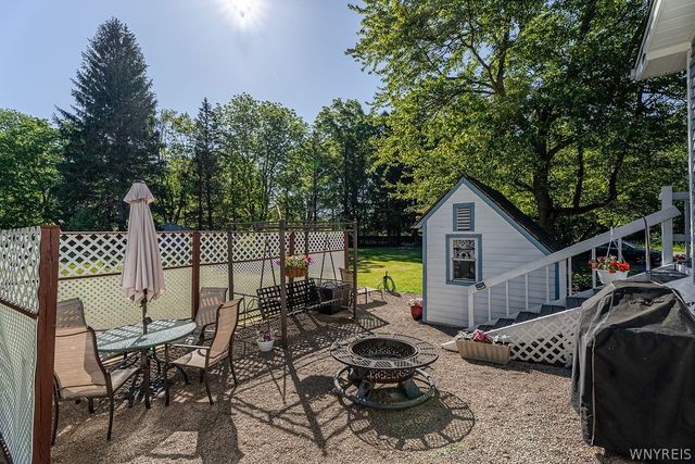 13670 Martin Rd, Newstead, NY 14001