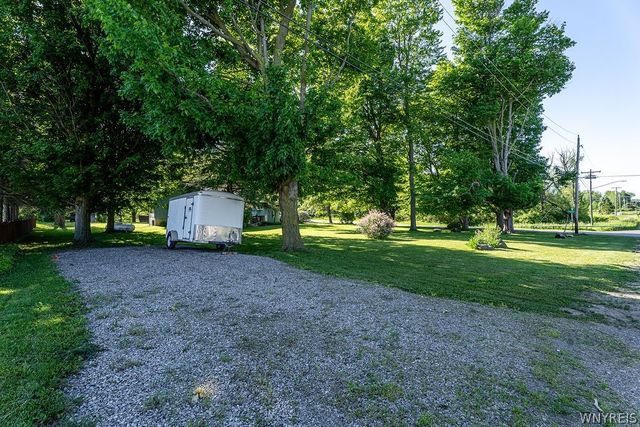 13670 Martin Rd, Newstead, NY 14001