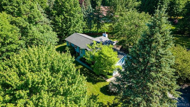 13670 Martin Rd, Newstead, NY 14001