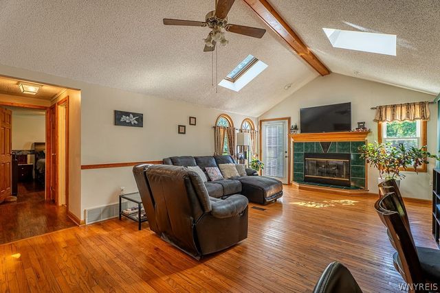13670 Martin Rd, Newstead, NY 14001