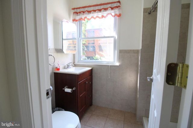 5100 AMPTHILL DR, Alexandria, VA 22312