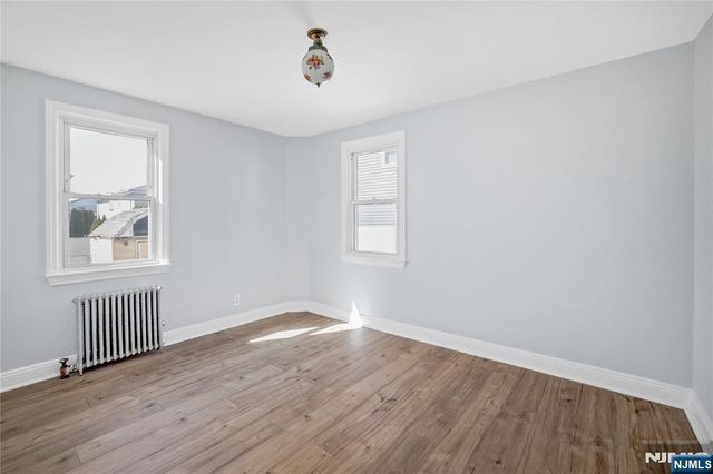 19 Woodward Street, Saddle Brook, NJ 07663