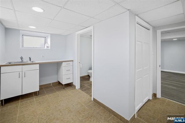 19 Woodward Street, Saddle Brook, NJ 07663