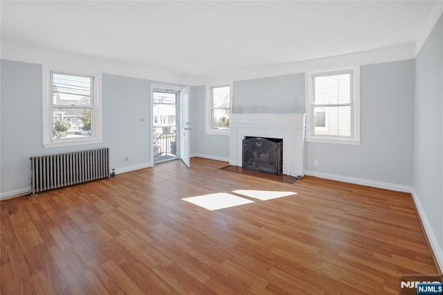 19 Woodward Street, Saddle Brook, NJ 07663