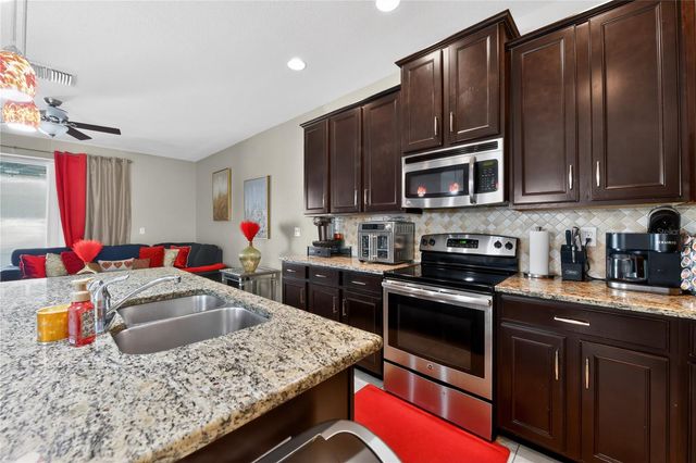 10420 BUTTERFLY WING COURT, Riverview, FL 33578