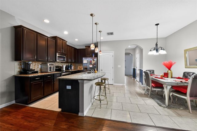 10420 BUTTERFLY WING COURT, Riverview, FL 33578