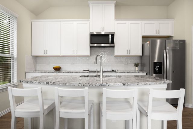420 Stone Hollow Drive, Ferris, TX 75125