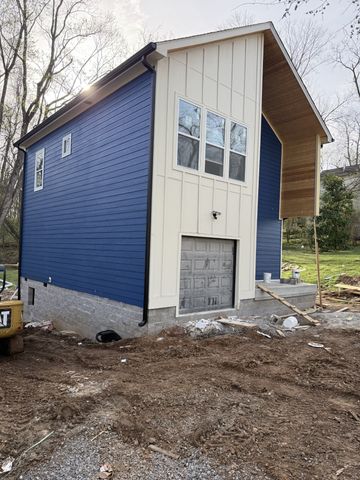 421 Oak St, Clarksville, TN 37042