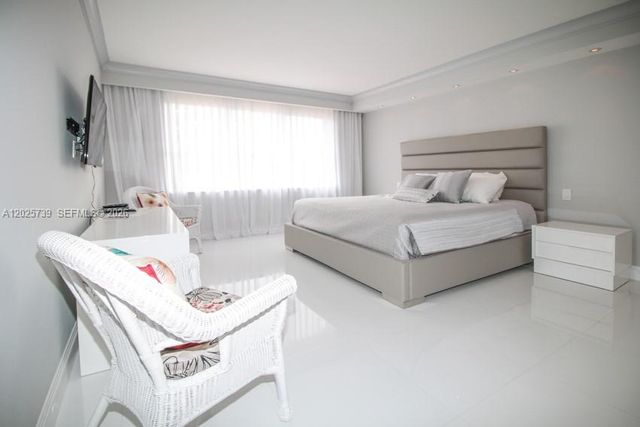 9801 Collins Ave 9W, Bal Harbour, FL 33154