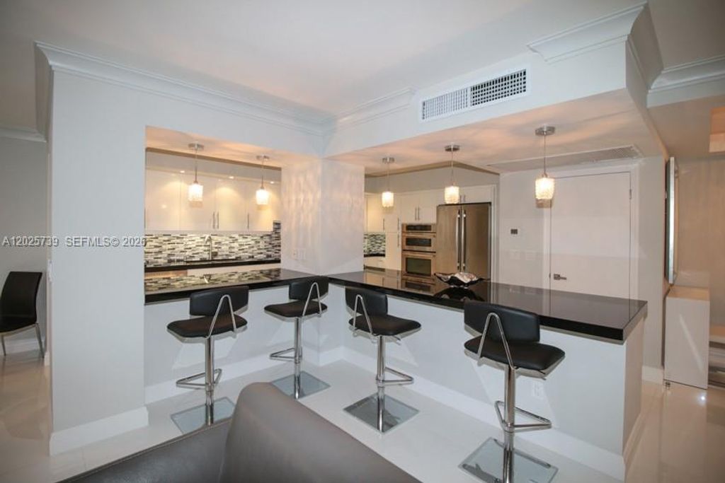 9801 Collins Ave 9W, Bal Harbour, FL 33154