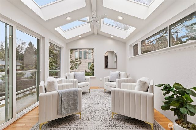 16543 NE 46th Street, Redmond, WA 98052