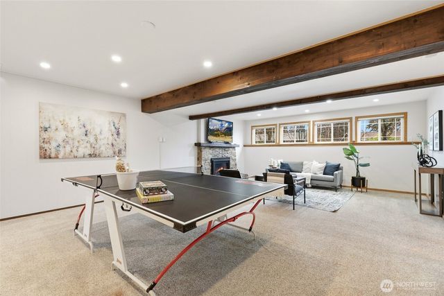 16543 NE 46th Street, Redmond, WA 98052