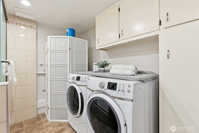 16543 NE 46th Street, Redmond, WA 98052