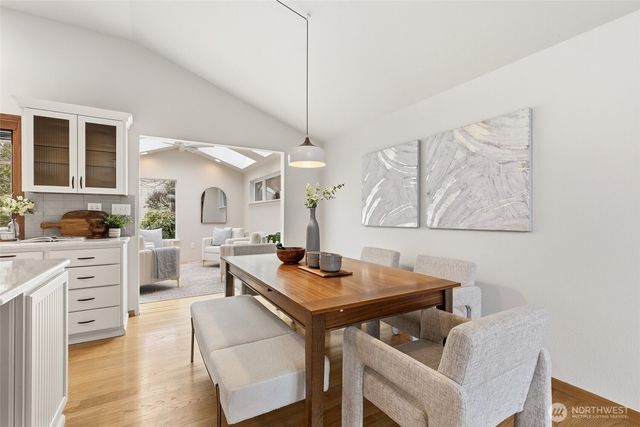 16543 NE 46th Street, Redmond, WA 98052