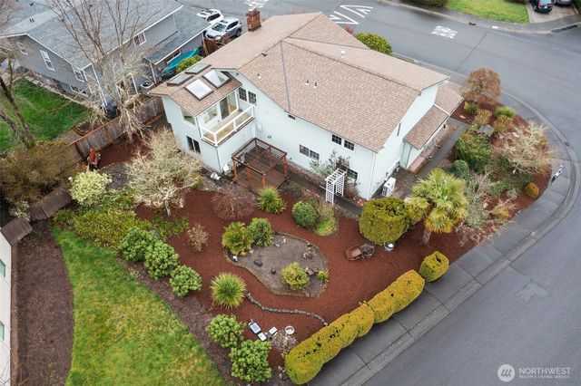16543 NE 46th Street, Redmond, WA 98052
