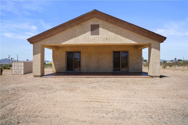 3328 N Mobile Road, Golden Valley, AZ 86413