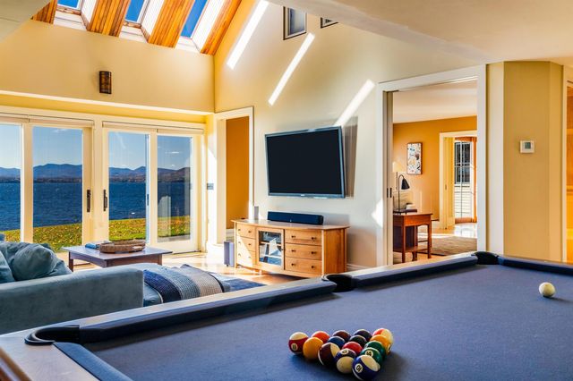 775 Hills Point Road, Charlotte, VT 05445