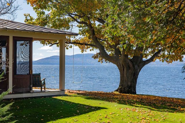 775 Hills Point Road, Charlotte, VT 05445