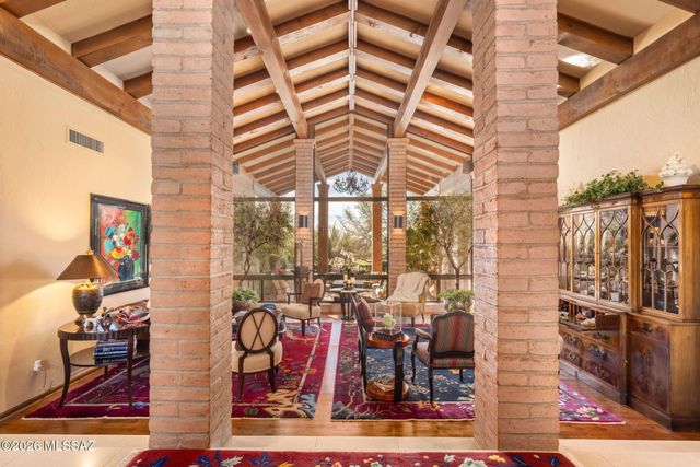 7250 E Ventana Canyon Drive, Tucson, AZ 85750