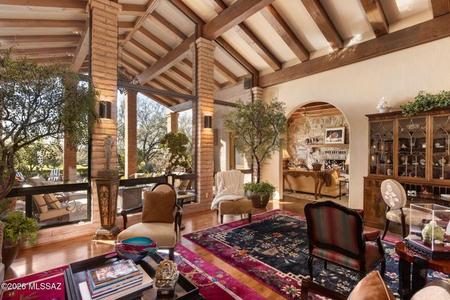 7250 E Ventana Canyon Drive, Tucson, AZ 85750