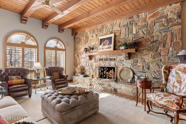 7250 E Ventana Canyon Drive, Tucson, AZ 85750