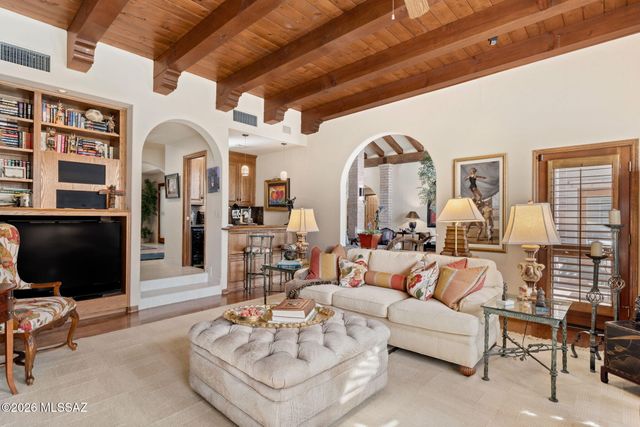 7250 E Ventana Canyon Drive, Tucson, AZ 85750