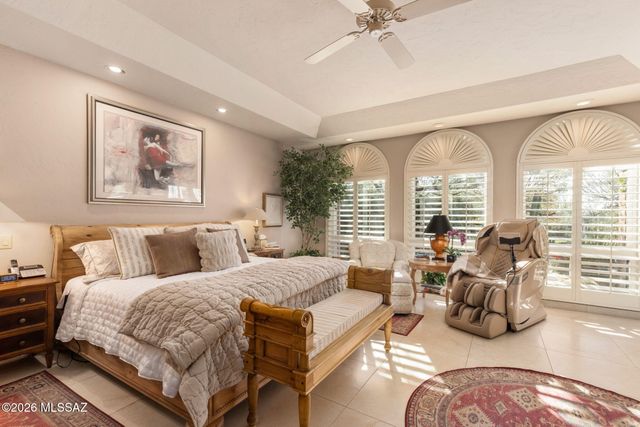 7250 E Ventana Canyon Drive, Tucson, AZ 85750