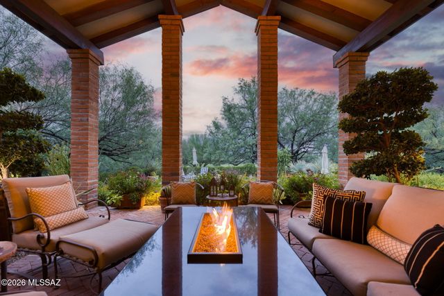 7250 E Ventana Canyon Drive, Tucson, AZ 85750