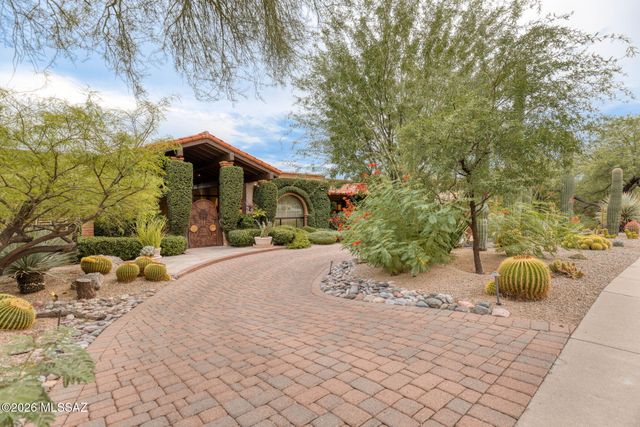 7250 E Ventana Canyon Drive, Tucson, AZ 85750