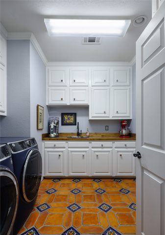 5908 Fallsview Lane, Dallas, TX 75252