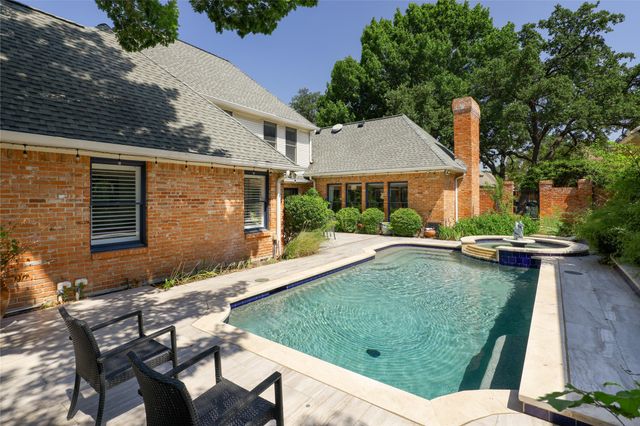 5908 Fallsview Lane, Dallas, TX 75252