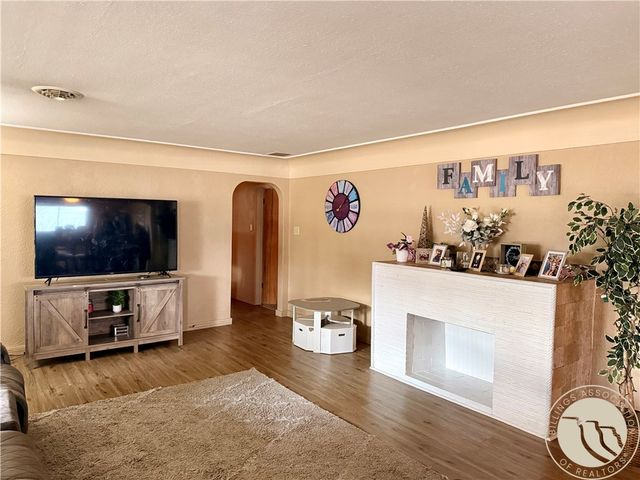 641 Avenue C, Billings, MT 59102