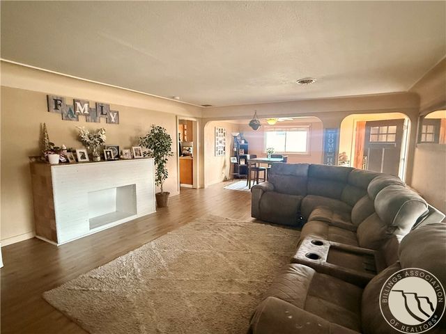 641 Avenue C, Billings, MT 59102