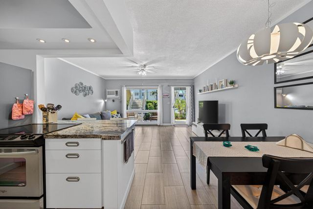 3201 SE 10th Street A11, Pompano Beach, FL 33062