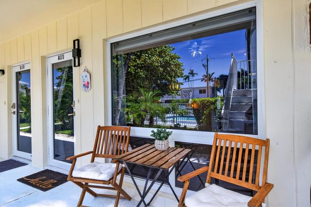 3201 SE 10th Street A11, Pompano Beach, FL 33062