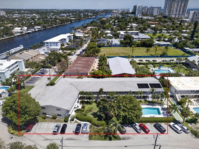 3201 SE 10th Street A11, Pompano Beach, FL 33062