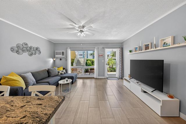 3201 SE 10th Street A11, Pompano Beach, FL 33062
