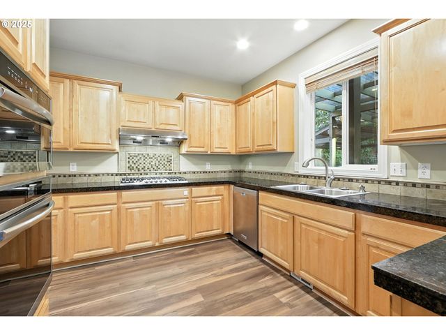 17707 Ne 38TH Way, Vancouver, WA 98682