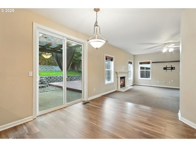 17707 Ne 38TH Way, Vancouver, WA 98682